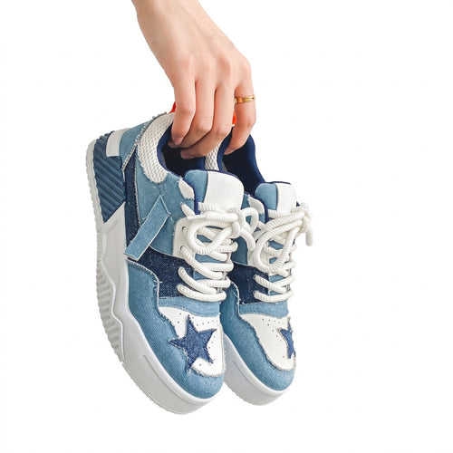 Side view of men's breathable canvas board shoes.