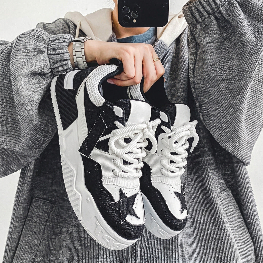 Low-top casual sneakers styled for everyday wear.